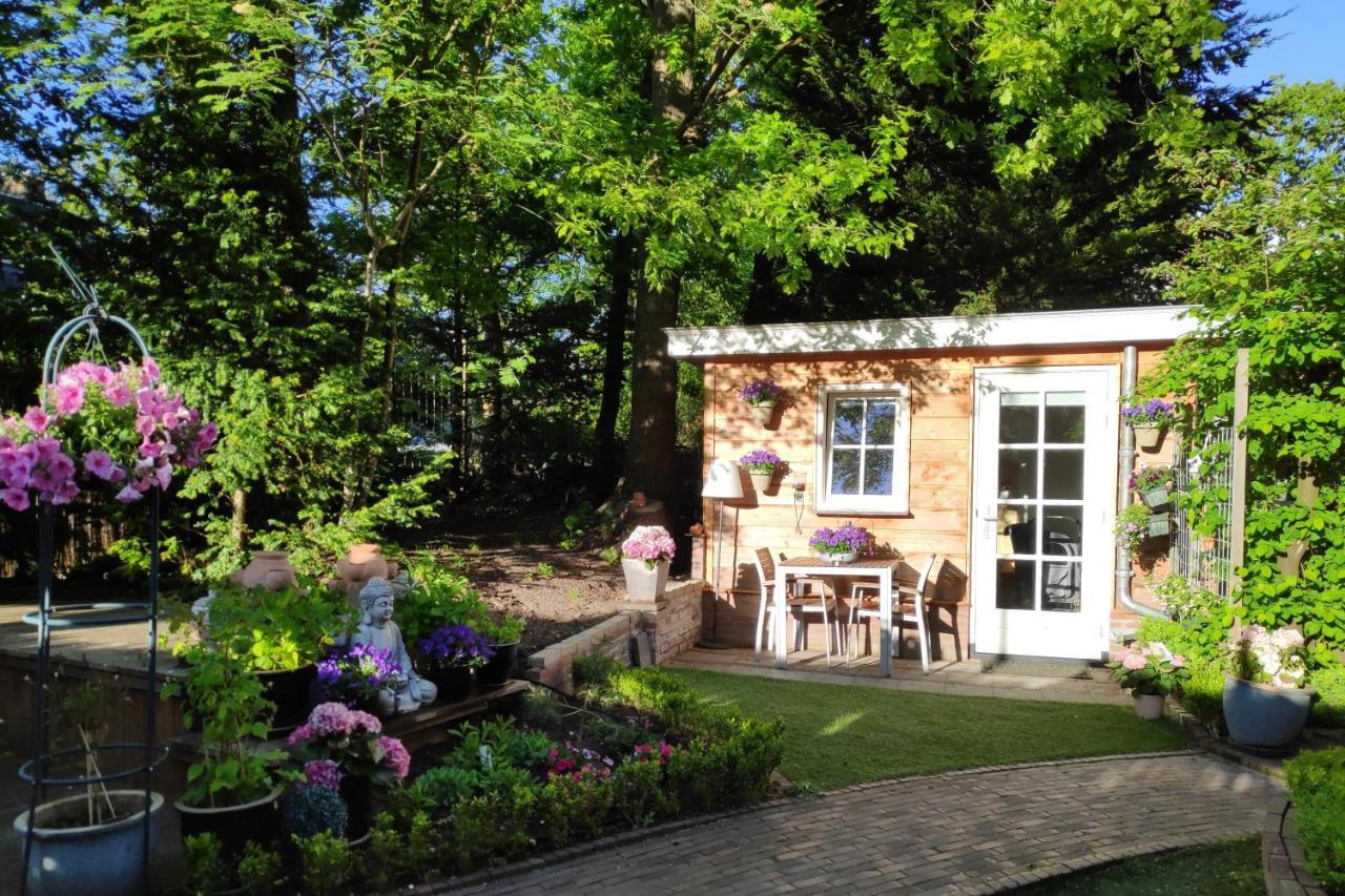 HOTEL CHALET LA HORTENSIA SANTPOORT-NOORD (Netherlands) | BOOKED